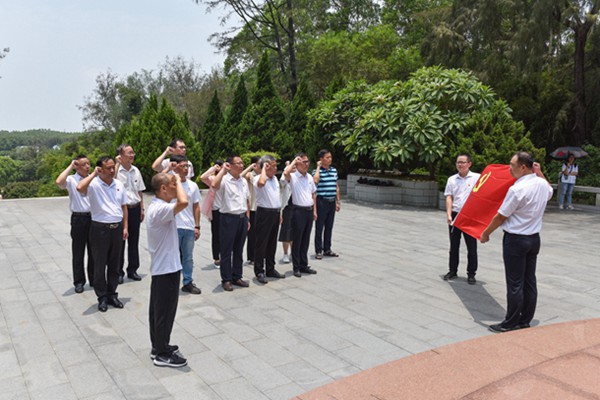 國(guó)家能源集團(tuán)雁石發(fā)電公司組織黨員前往谷文昌紀(jì)念館開展主題黨日活動(dòng)