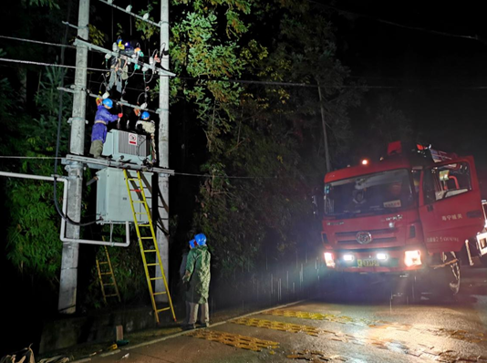 國網壽寧縣供電公司：冒嚴寒抗冰凍 搶修復電送光明