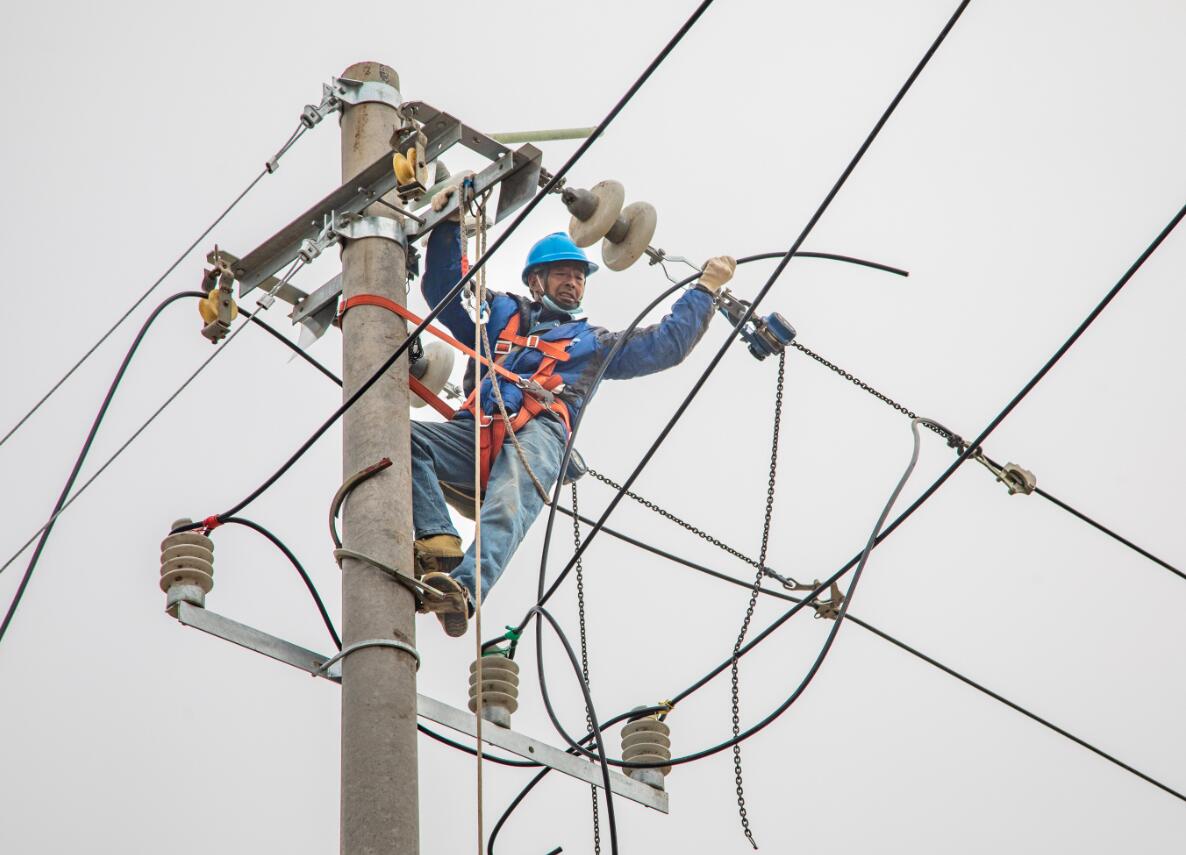 國網滑縣供電公司電動高標準農田