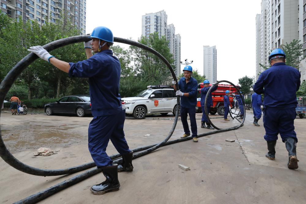 電來了，光就來了——河北涿州加快電力設(shè)施搶修見聞