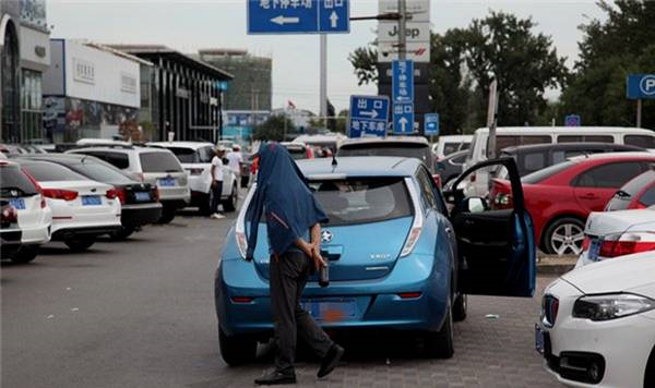 一年新車對折賣 新能源二手車何去何從？